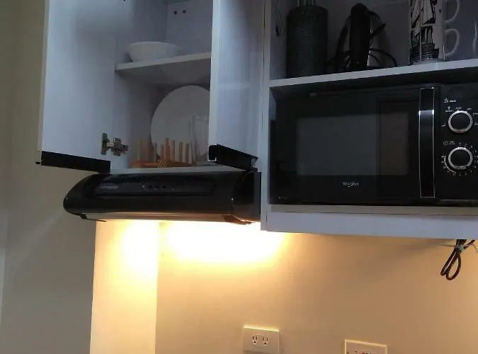 Apartment Trees Residences By Jhoms 1br With Balcony Wifi Netflix Manila